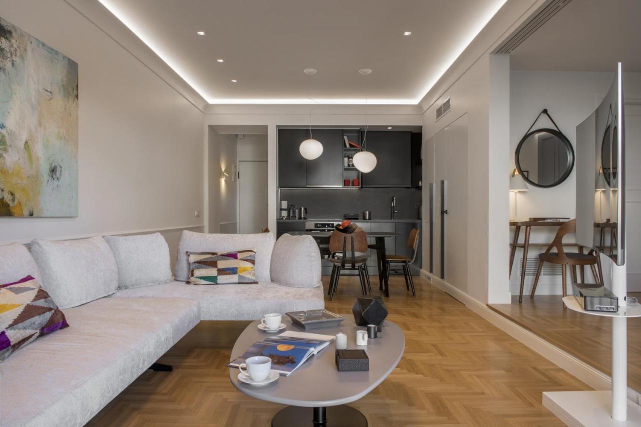 Chic Central Athens Apartment At Mavilli Sq. Bagian luar foto