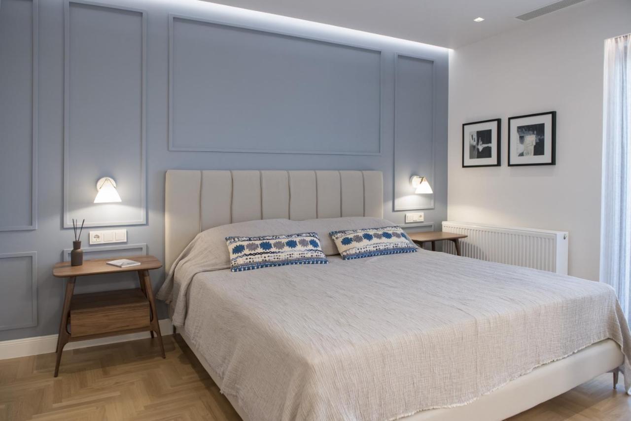 Chic Central Athens Apartment At Mavilli Sq. Bagian luar foto