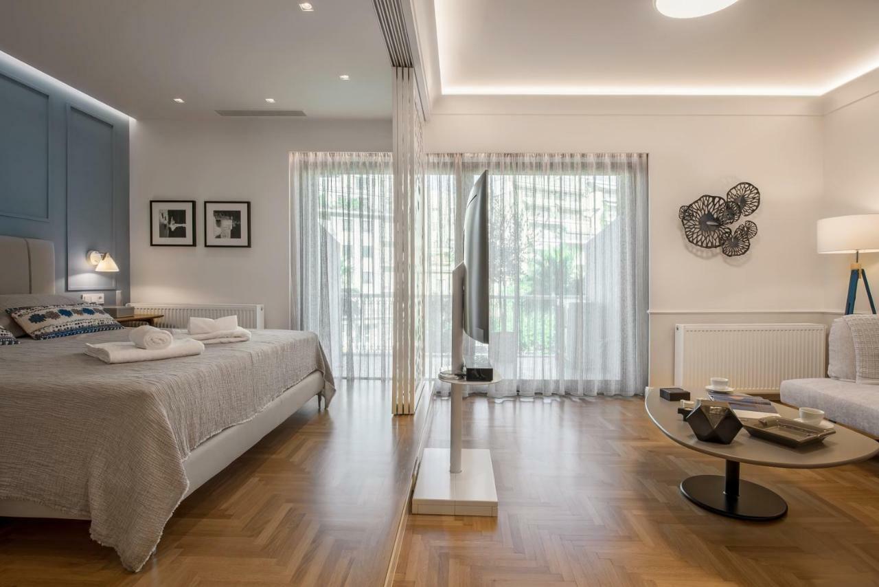 Chic Central Athens Apartment At Mavilli Sq. Bagian luar foto